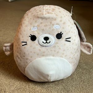 Lilou Squishmallow
